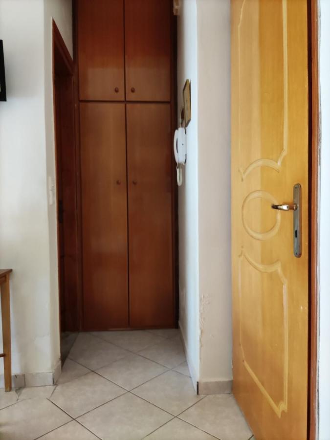 Διαμέρισμα Για Οικογένεια Με Θέα Την Θάλασσα Lägenhet Arkoudi Exteriör bild